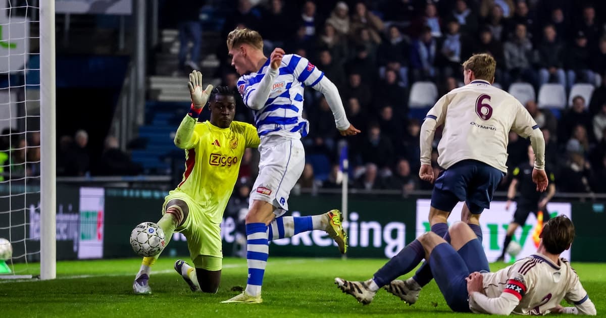 De Graafschap wint overtuigend met 4-0 van Jong Ajax