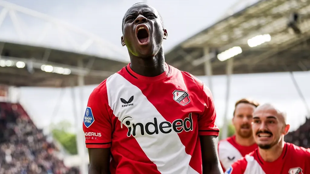 Cathline schittert voor FC Utrecht met twee goals tegen Willem II