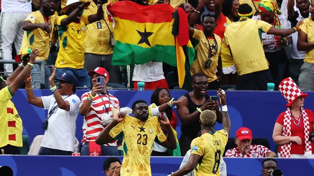 WK-update: Luckassen scoort voor Ghana, Engeland groepswinnaar