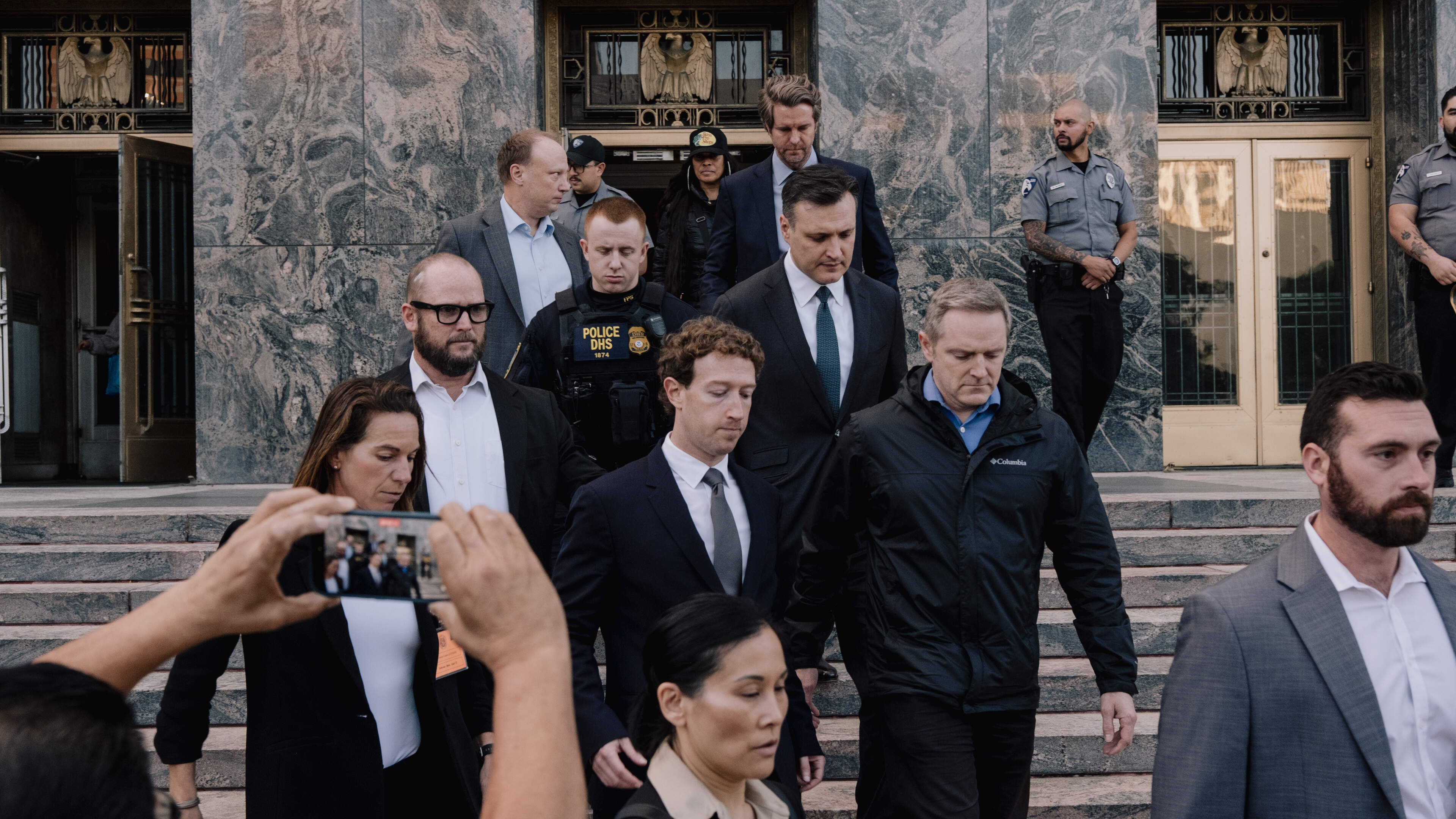 Meta-schikking: heeft Zuckerberg de strijd om jongerenbescherming toch gewonnen?
